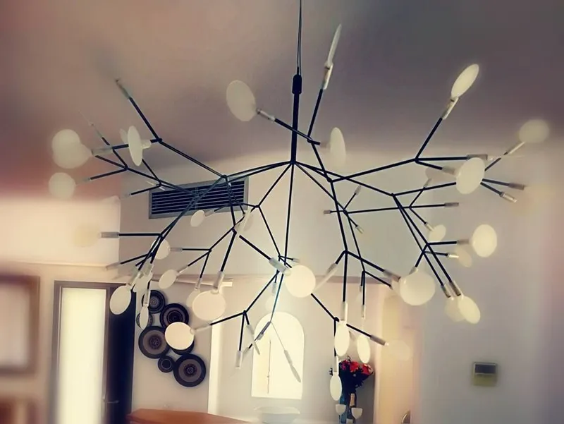 Lámpara de comedor de la marca Moooi con luces LED